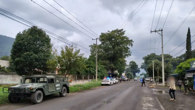 Conductor muere en Nogales durante presunto asalto.