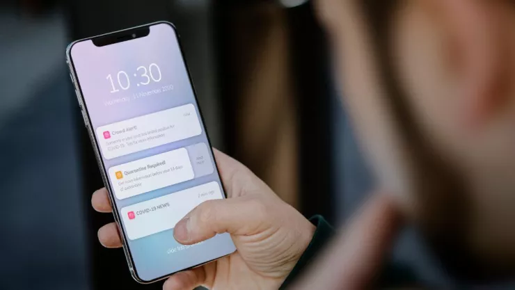 Celular con mensaje de texto
