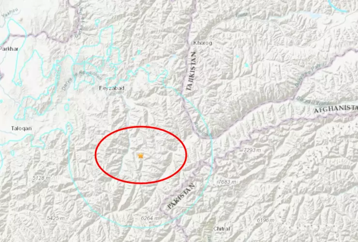 Un sismo de magnitud 6.5 sacudió a Afganistán al sur-sureste de la ciudad nororiental de Jurm, cerca de la frontera con Pakistán, según el Servicio Geológico de EUA.