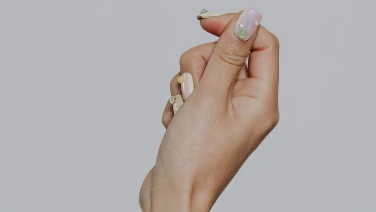 Los diseños de uñas que resaltan tu elegancia y estilo en temporada de verano