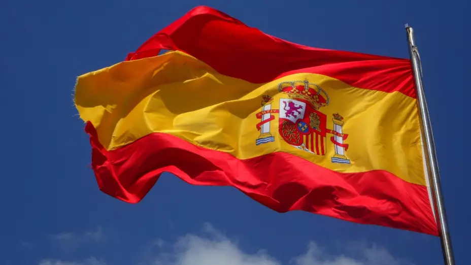 Latinos podrán solicitar nacionalidad españaola