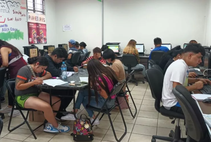 Convocatoria para estudiar la prepa en línea gratis