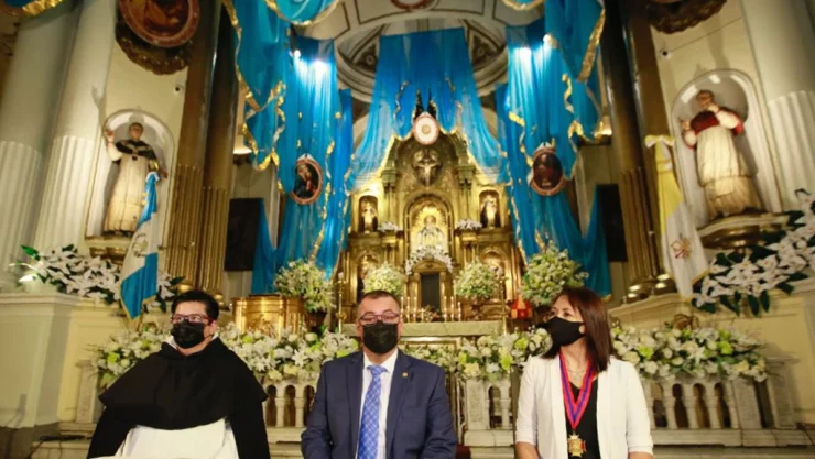 Guatemala declara Patrimonio Cultural la celebración de la Virgen del Rosario.jpg