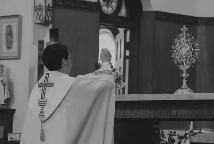 ¿Qué se celebra hoy Jueves Santo, 17 de abril de 2025?