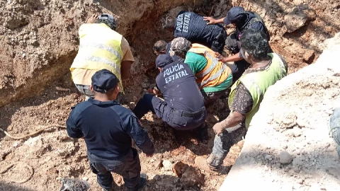 ÚLTIMA HORA_ Derrumbe en avenida Insurgente en Chetumal deja a una persona sin vida.jpg