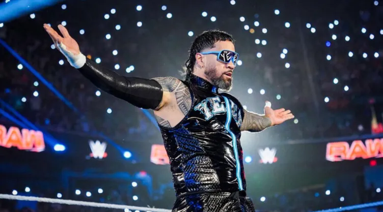 descenso-jey-uso-wwe-campeon-segmentos-risa.jpg