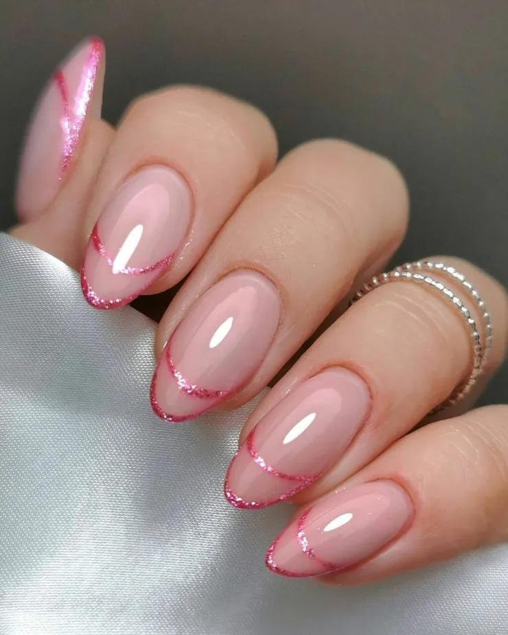 39 diseños de uñas que puedes usar en rubber y se verán elegantes: en cuadradas o almendradas