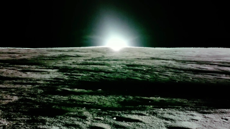 Atardeceres lunares captados por Blue Ghost.jpg
