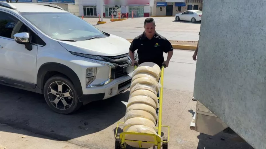 Manuelito, paquetero con síndrome de down en Mazatlán