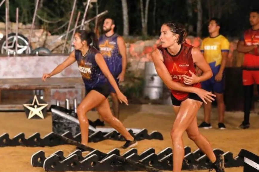Evelyn y Mati lanzando.jpg