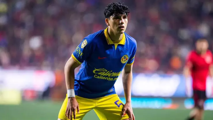 ¿Qué es la pugalbia_ enfermedad de Kevin Álvarez que lo mantiene fuera de las canchas