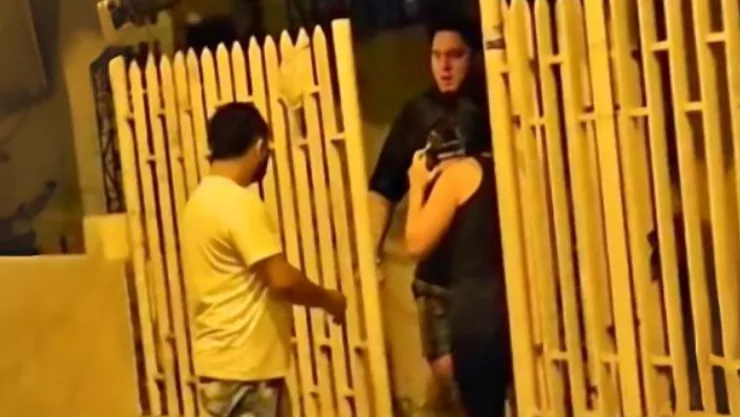 Homicidio en Guayaquil: riña vecinal frente a la Policía termina en tragedia