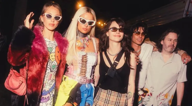 coachella 2026 paris hilton.jpg