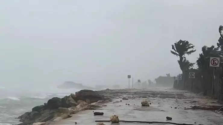 ¡Sorprendente! Captan al huracán Beryl sobre Quintana Roo desde el espacio.jpg