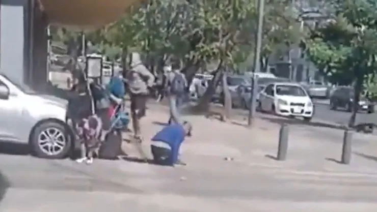 La vida bajo Guadalajara… personas en situación de calle duermen en las alcantarillas