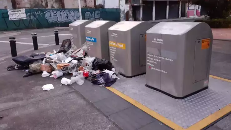 Basura en la AMG