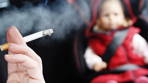 Niños Fumar