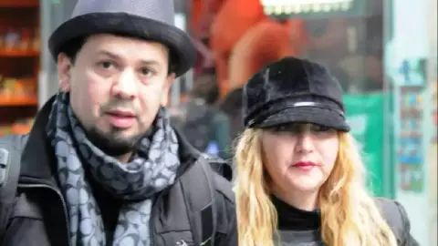 las 5 claves para entender lo que está pasando entre alicia villarreal y cruz martinez