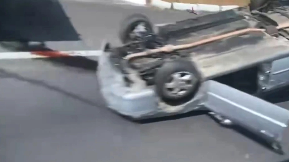 Volcadura genera tráfico lento en la autopista México–Cuernavaca.