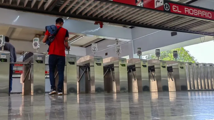 ¿Qué personas pueden viajar GRATIS en el Metro CDMX?