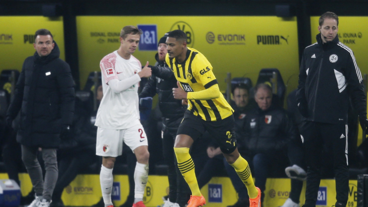 Sebastien Haller con el Borussia Dortmund