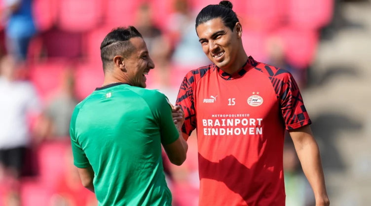 Andrés Guardado y Erick Gutiérrez