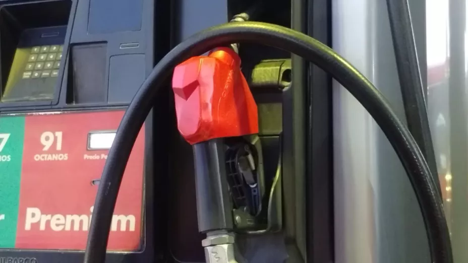 carga de gasolina en SLP.jpg