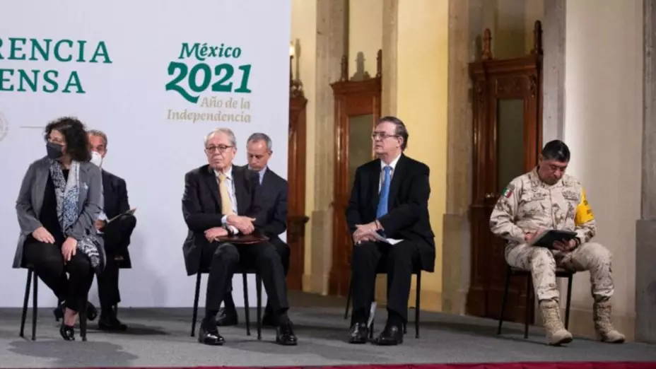 ebrard-vacunas-astrazeneca (1).jpg