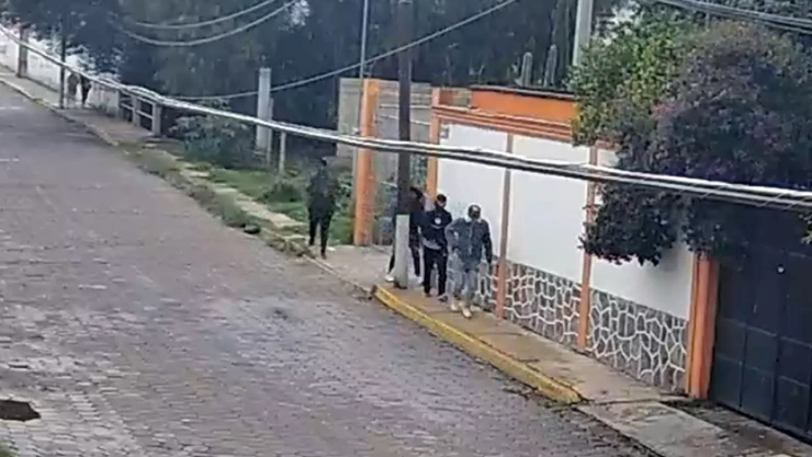 Hombres atacan casa en Tlaxcala y son recibidos por el propietario a TIROS