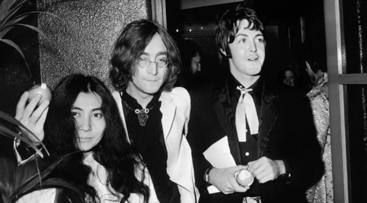 Yoko Ono John Lennon Paul McCartney