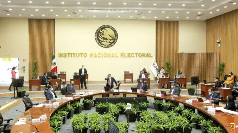 TEPJF ordena que presidencia del INE sea asumida por una mujer