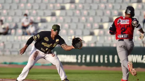 Sultanes de Monterrey vs Algodoneros de Uni&oacute;n Laguna