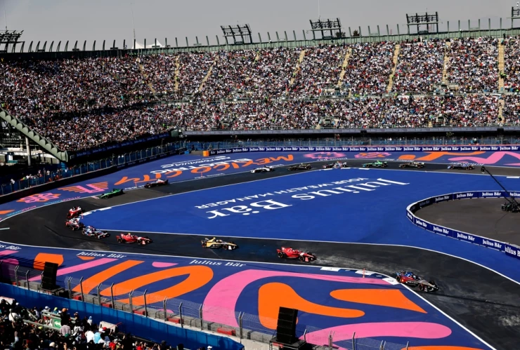 Imagen panorámica del E-Prix de la Ciudad de México 2023.jpg