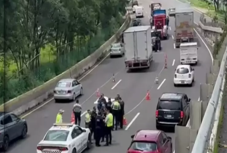 El guardia de seguridad del camión también resultó herido en la México-Toluca.