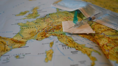 Viajes sarampión.jpg