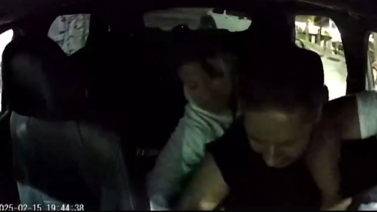 video-conductor-sufre-intento-robo-pareja-ecatepec-edomex