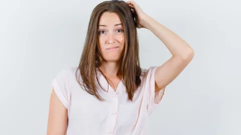 cabello grasoso