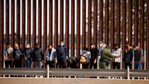 eu restriccion migratoria titulo 42