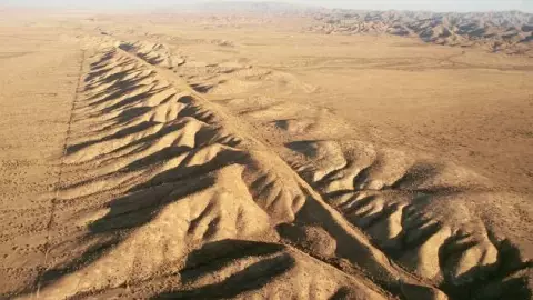 FALLA DE SAN ANDRÉS Y BIG ONE.jpg