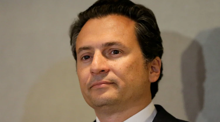 Emilio Lozoya exdirector general de Petroleos Mexicanos (Pemex) habla durante una rueda de prensa en Ciudad de México. 17 de agosto de 2017. Imagen: Reuters