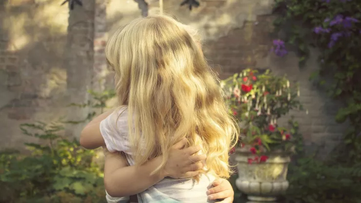 ¡Qué, quéee! Esta es la cantidad de abrazos que debes dar o recibir al día