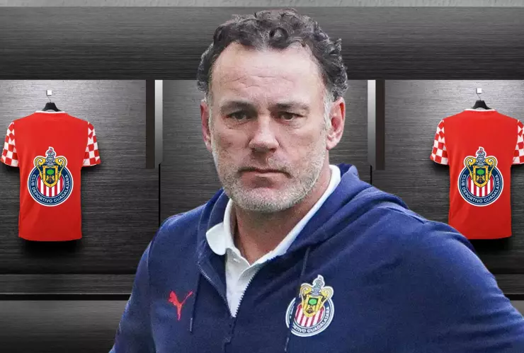 Desde la banca le resolvieron la chamba a Milito en Chiva.