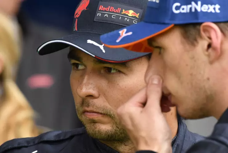 Checo Pérez y Max Verstappen en el Gran Premio de Bélgica