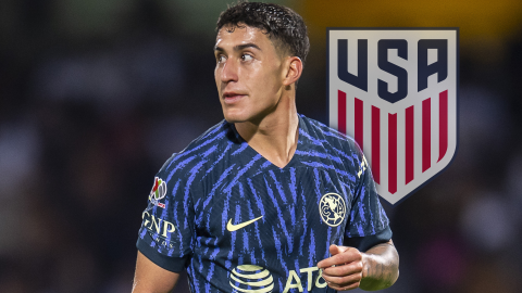 Alejandro Zendejas jugando con el América