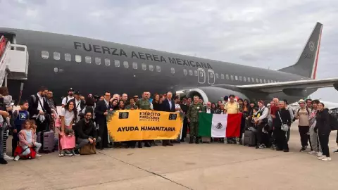158 mexicanos huyeron de la guerra de Israel y Hamás a través del puente aéreo Tel Aviv y Madrid.jpg