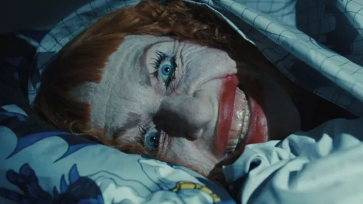 estreno precuela weapons tia gladys