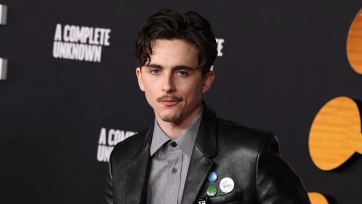 Bob Dylan elogia actuación de Timothée Chalamet en película biográfica