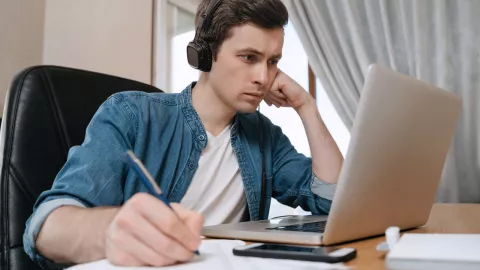 Publican convocatoria de la Prepa en Línea de la SEP 2025: Requisitos y fechas clave