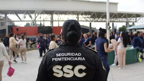 Fuga en Santa Martha Acatitla: Capturan a dos por intento de escape de una mujer con peluca