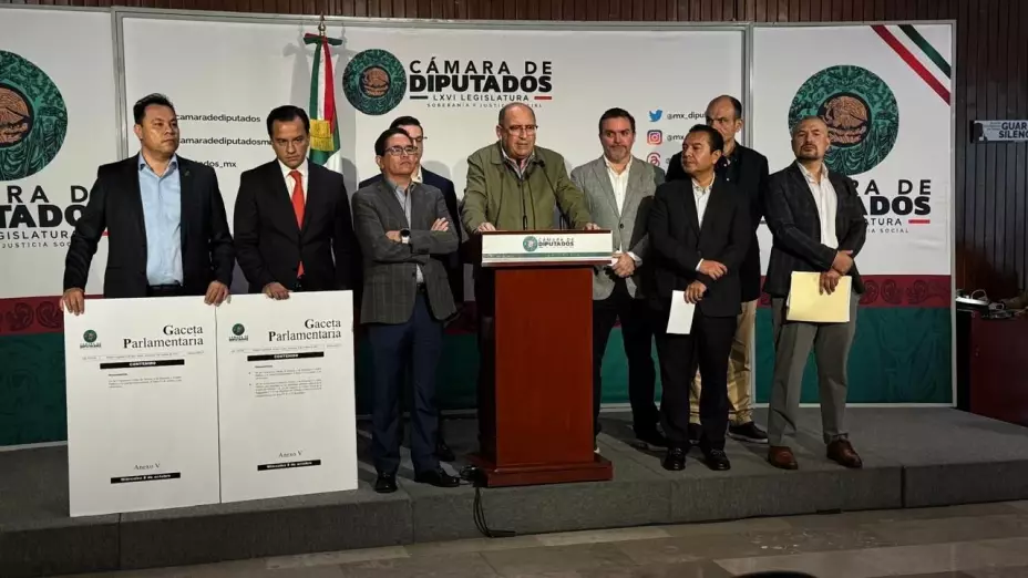 PAN y PRI acusan madruguete de Morena en audiencias sobre la Ley de Amparo